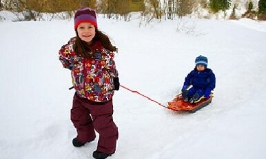 Le ski en famille : tout le monde en piste !