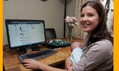Les jeunes mamans, accros à Facebook ?