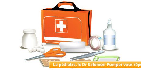 Voyage : que faut-il mettre dans la trousse de pharmacie bébé