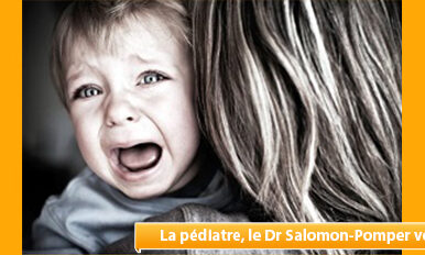 Mon enfant pleure lors de chaque séparation : pourquoi ?