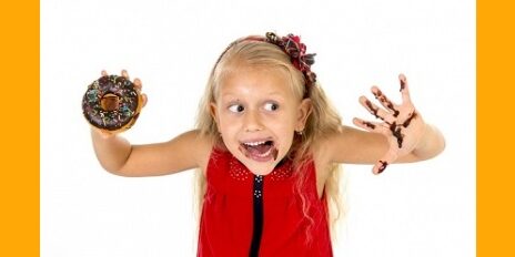 5 conseils pour enlever les taches des vêtements des enfants