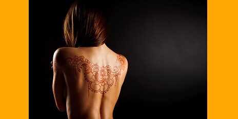 Tatouage et grossesse : est-ce compatible ?