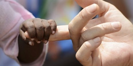 Comment adopter un enfant ?